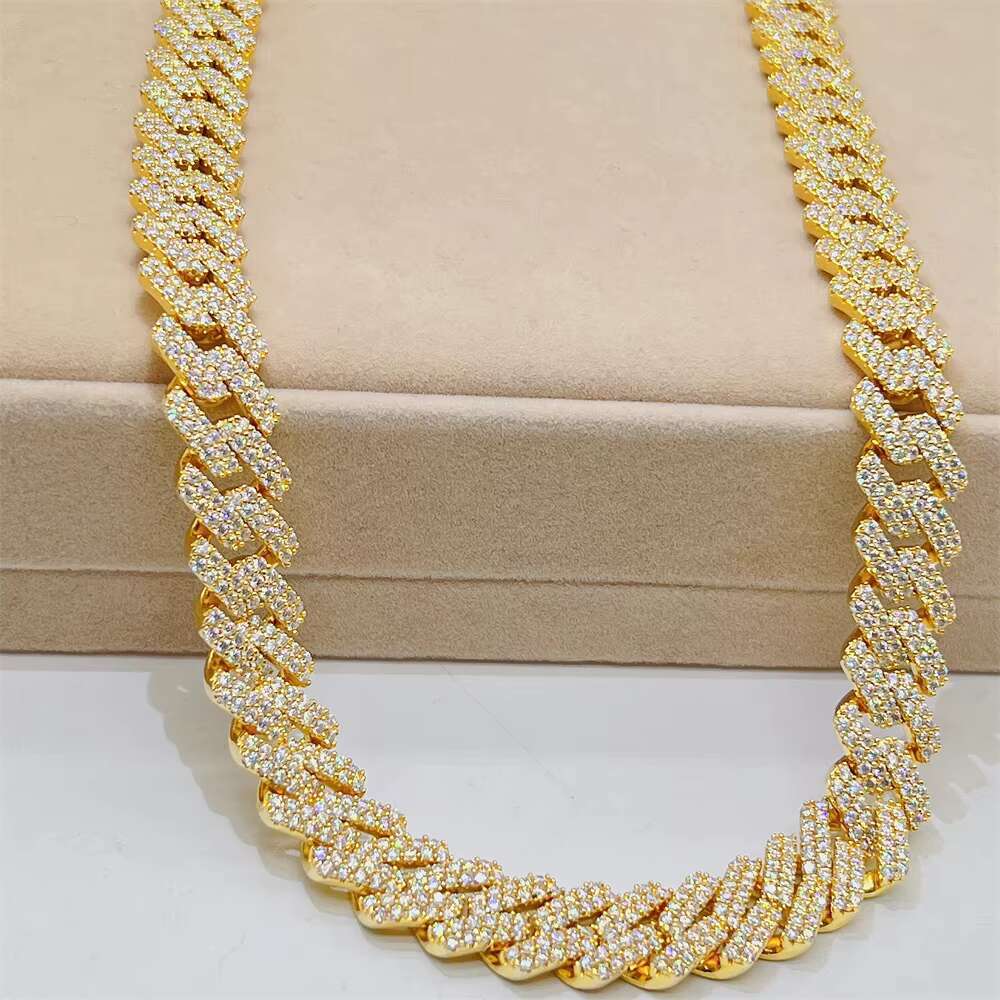 Hip Hop Shining Jewelry Iced Out 15mm Vvs D Color Moissanite Diamond 10k Gold Cuban Link Chain