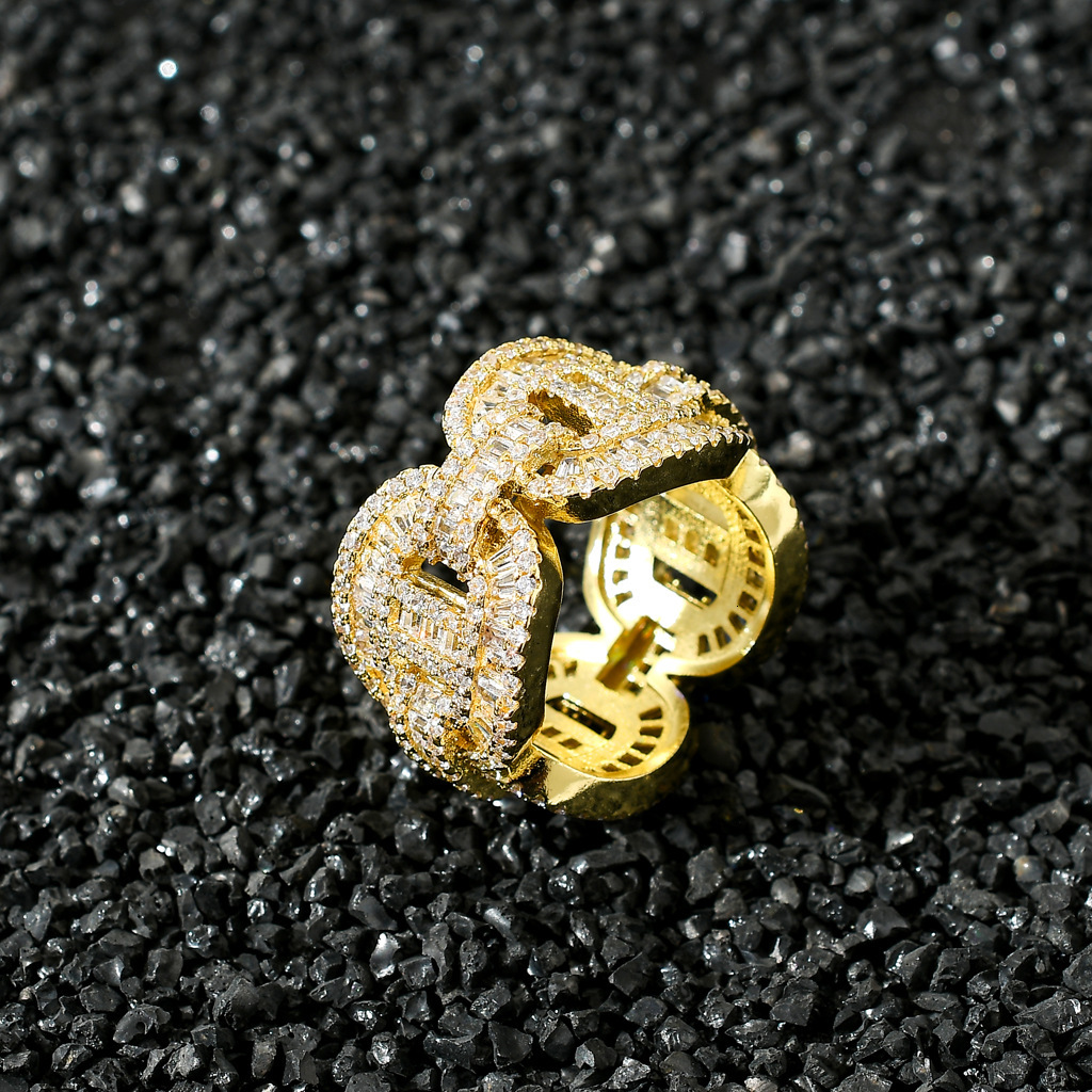 Luxury Moissanite Ring Bling Bling Trendy Unique Men's Couple Rings Accessory Iced Out Swag gold filled jewelry Pass the diamond tester