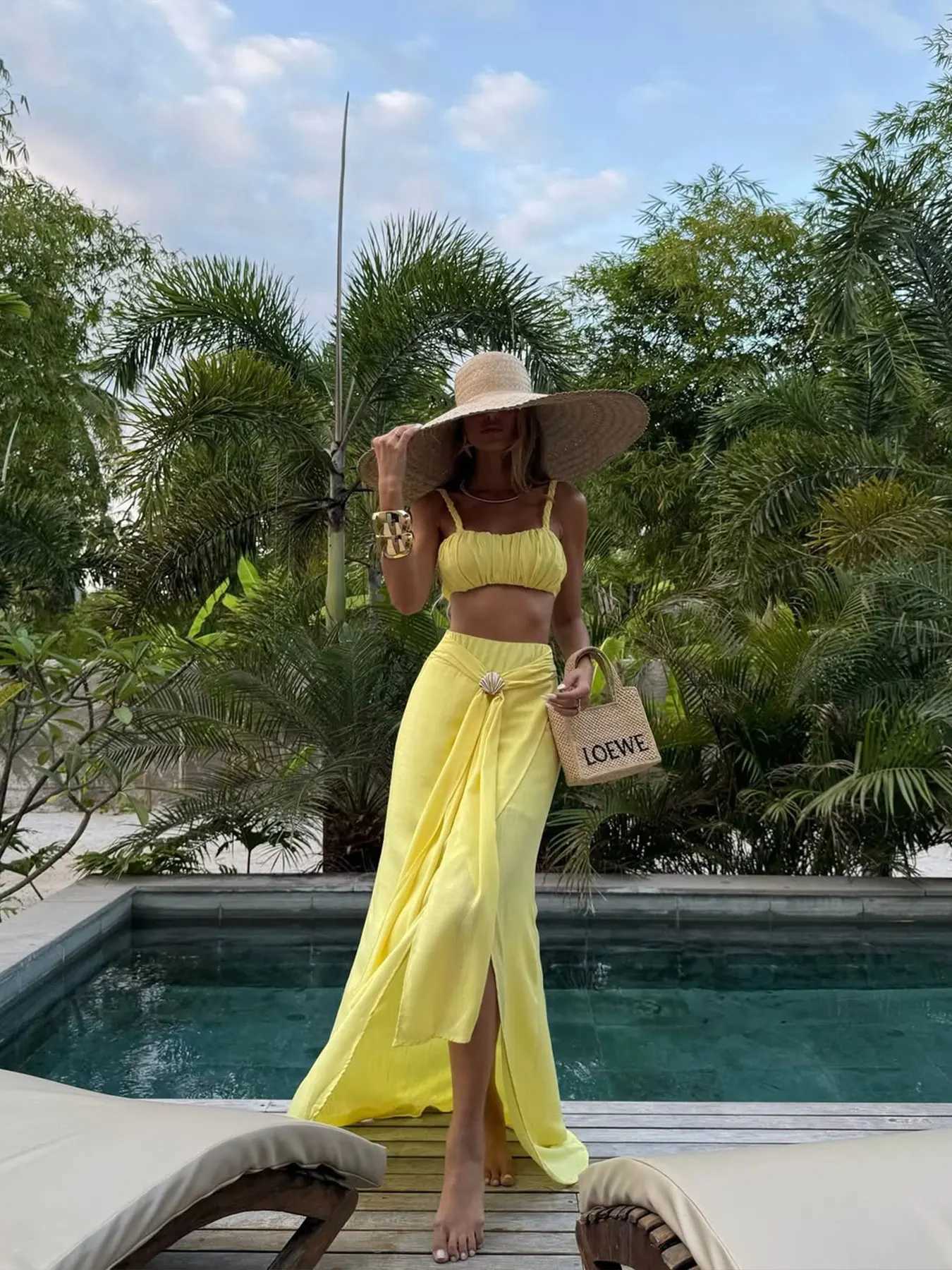 2025 Fashion Pleats Bikini And Long Skirt Women 3Pcs Swimsuits Sexy Lady Biquini Dresses Set Vacation Beachwear Female OutfitsXJ250624