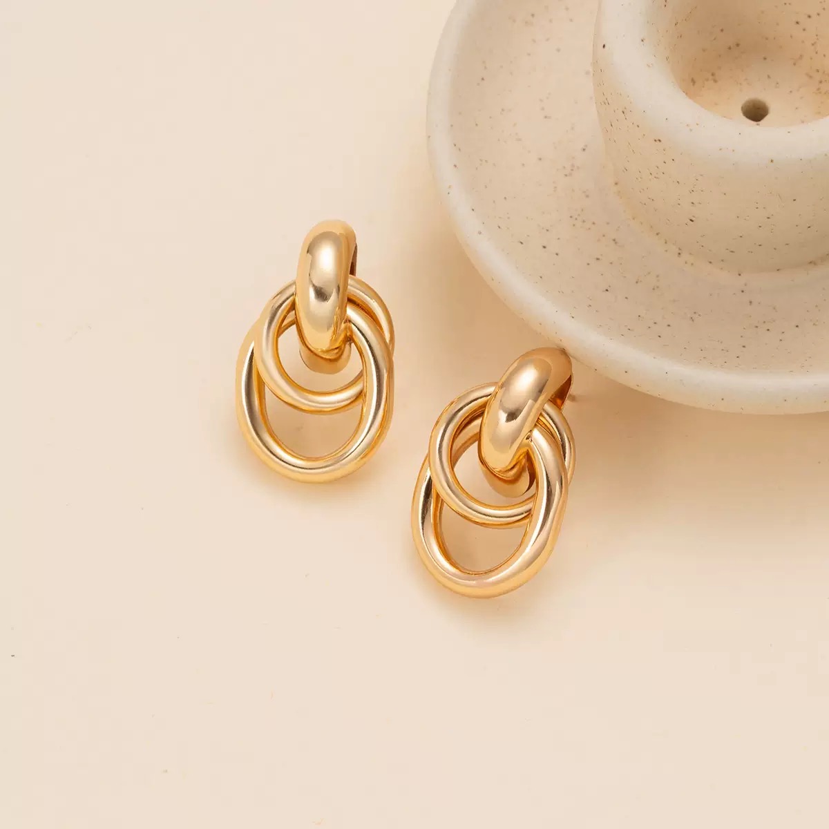 New exaggerated geometric earrings female ins style retro circle earrings