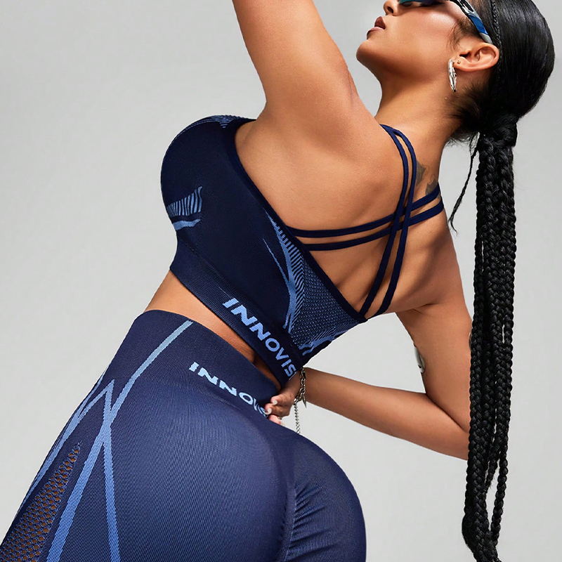 Stylish Unisex Yoga Clothing Ensemble: Flexible & Durable Active Apparel