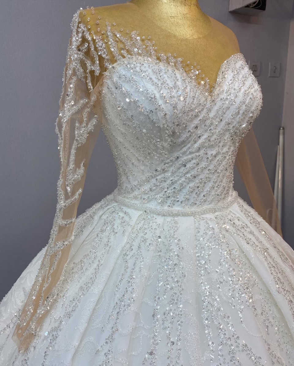Classic A Line Women Wedding Dress Sheer Neck Long Sleeves Bridal Gowns Sequins Sweep Train Dress Custom Made vestidos de novia
