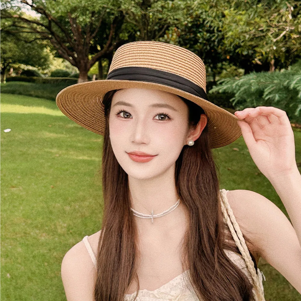French Style Fashion Flat Top Straw Cap Retro Temperament Beach Sun Hat Travel Pography Props 250624