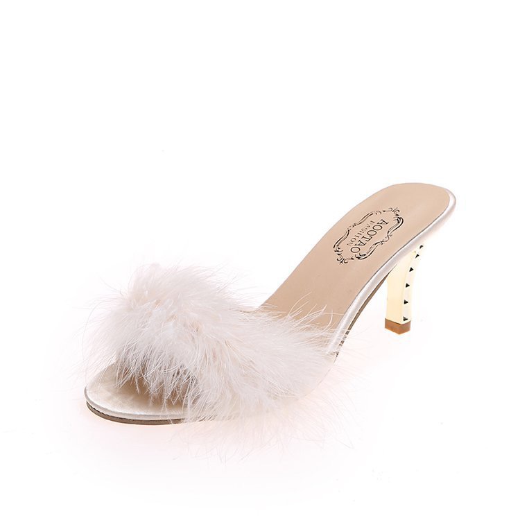 Dress Shoes Womens Sandals New Summer Fashion Pointed Closed Toe Heels Sexy High Women Designers Female