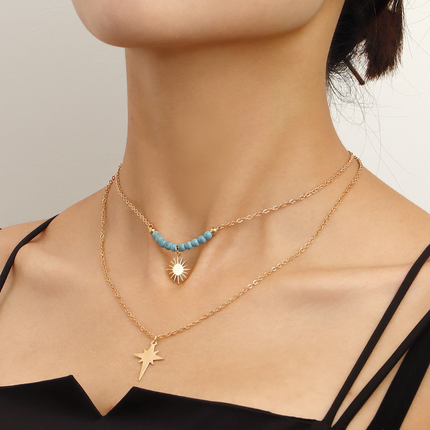 New Jewelry Style Elegant Double Layer Light Clavicle Chain Fashion Simple Niche Design Sense Necklace Jewelry for Women