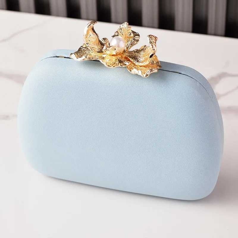 New Dinner Bag Metallic Flower Embellished Clutch Bag Party Gift Bag Popular Wedding Ladies Evening Gown Shoulder Bag M250625
