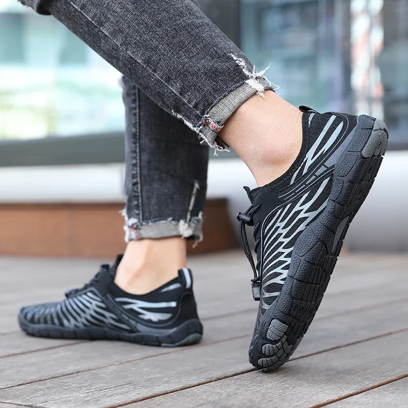 Aqua Shoes Summer Quick Drying Beach Shoes Suitable Both Men Women Fitness Training Shoes Cool Barefoot Surfing Water Sneakers 250624