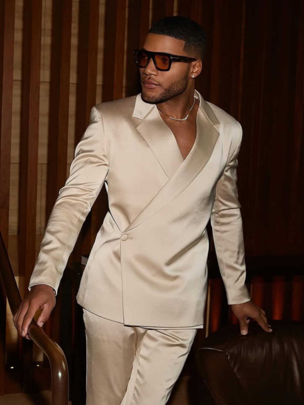 Handsome Wedding Tuxedos 2 Piece Set Jacket Pant Notched Lapel Men Suit One Button Party Show Prom Male Suits Customized