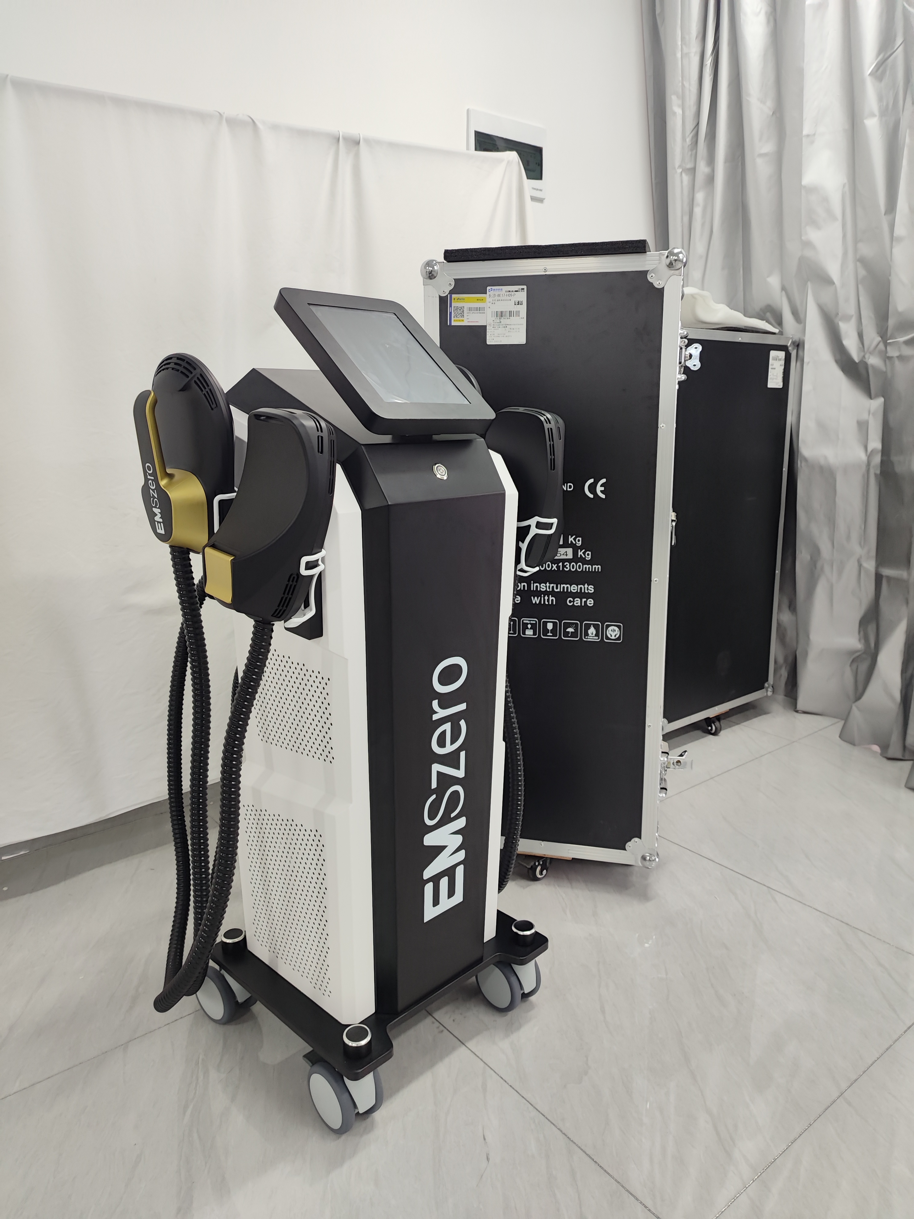 EMS Body Slimming Machine EMSZERO 15Tesla 6500W Fat Burning Improve Body Shape HI-emt Muscle Toning Build Abs Tone Buttocks Spa Salon Fitness Equipmen
