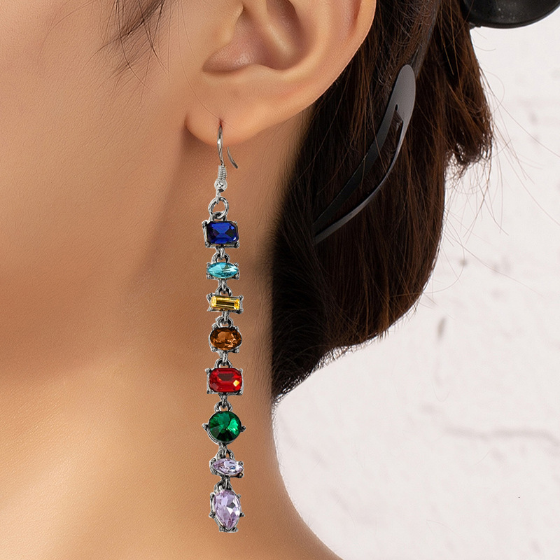 1 Pair of Tassel Chain Inlaid Dia Earrings Creative Style