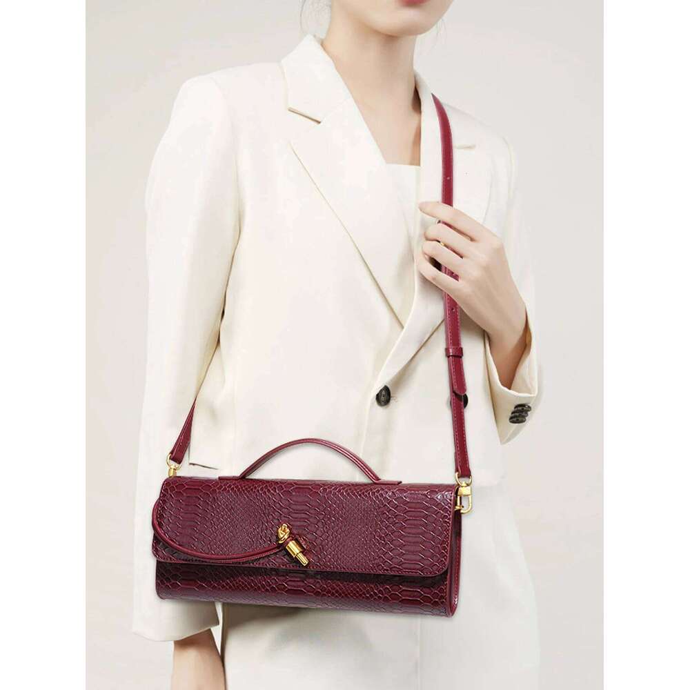 Burgundy bag cherry red envelope wine red envelope upscale new handbag European and American flip hand organ b J250625