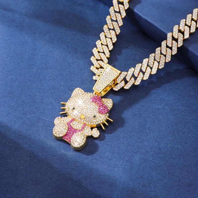 Sanrio Hello Kitty Necklace for Women Cartoon Full Diamond European and American Cute Cat Pendant Cuban Chain Jewelry Halloween w250625