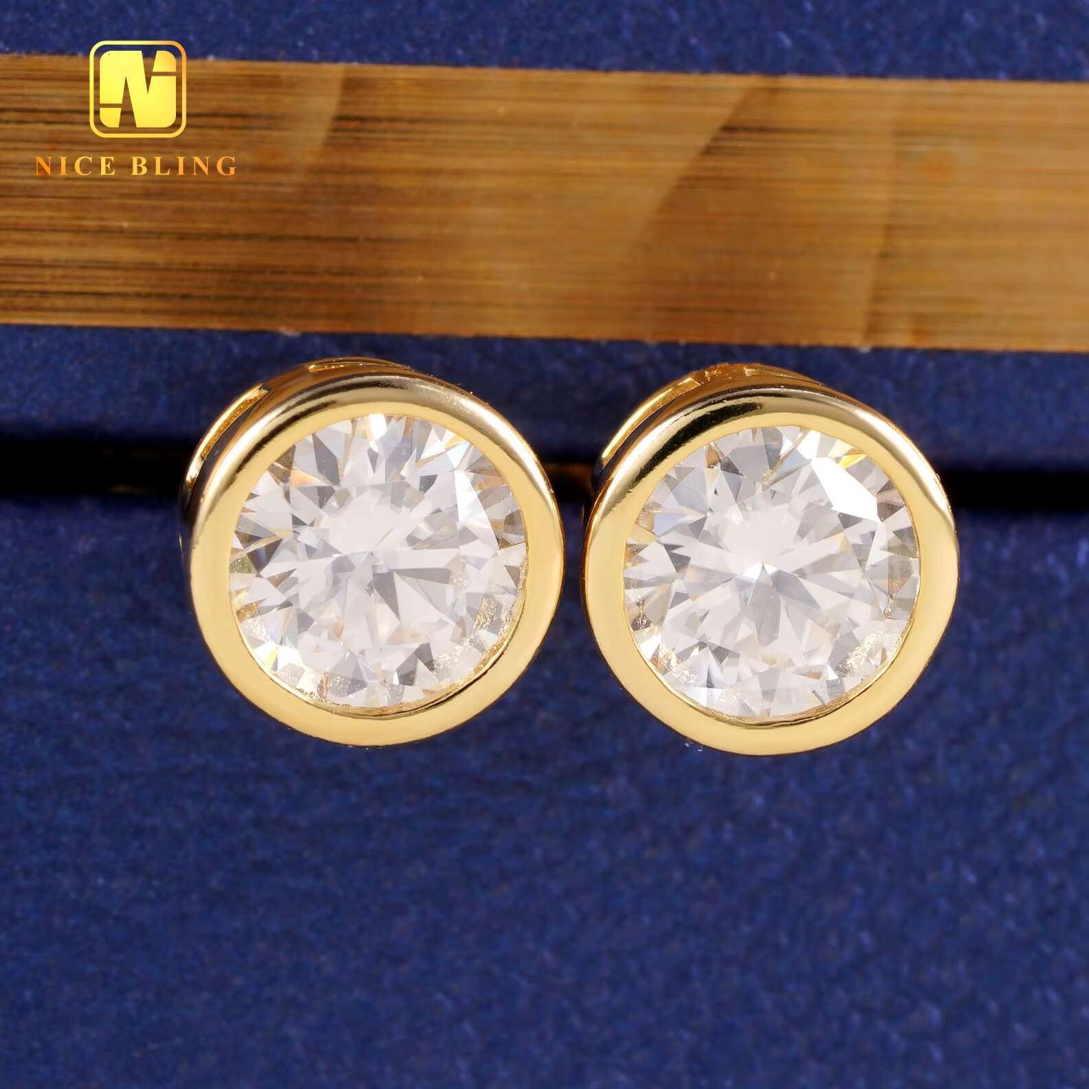 Bezel Setting Blue Green Moissanite Diamond Earrings 18K Gold Plated Silver Jewelry Hip Hop 6mm Ear Studs