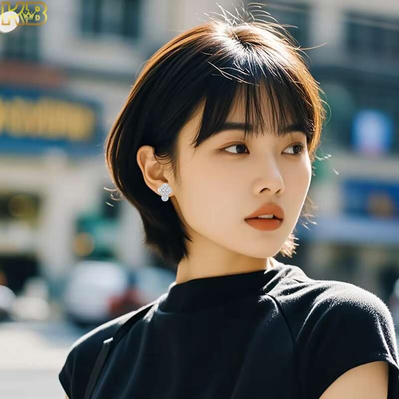 Elegant 925 Silver Earrings Moissanite Diamond Hip Hop Jewelry for Men Women Who Love Modern Sophisticated Jewelry Styles