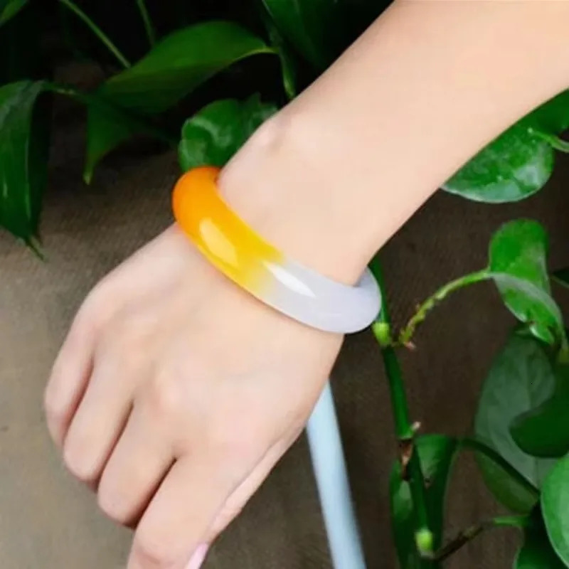Natural Jade Bracelet Female Ice Floating Yellow Color Bangles for Women 250624