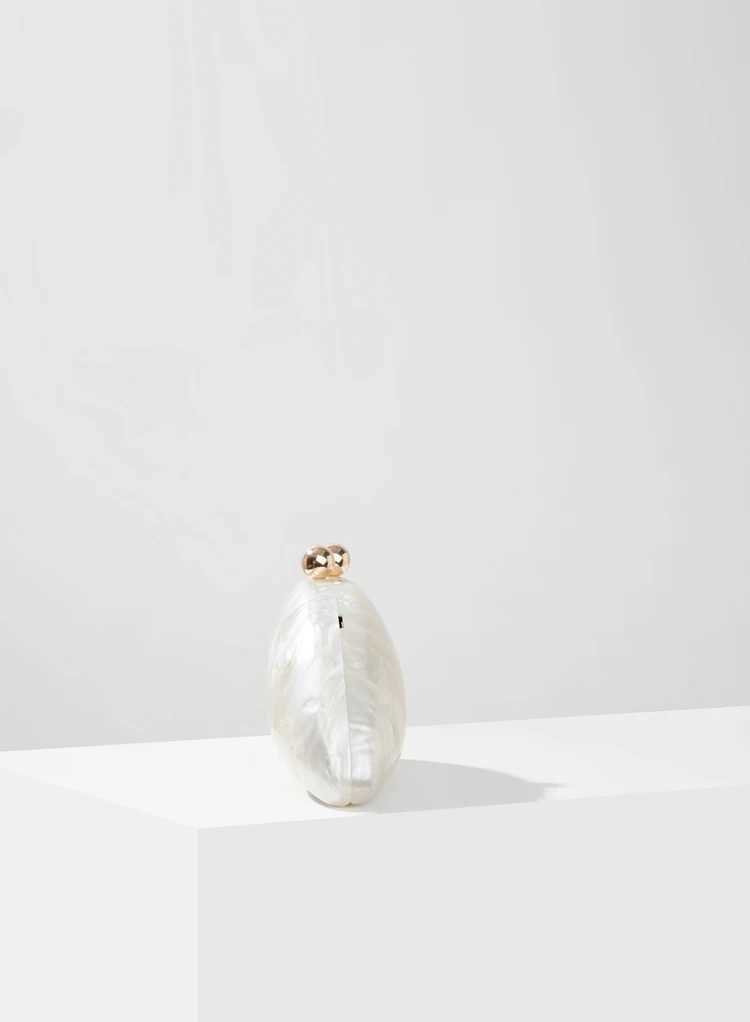 Shell Clutch Bag Acrylic egg clutch bag women wedding evening party cute ivory pearl color purse handbag summer new M250625