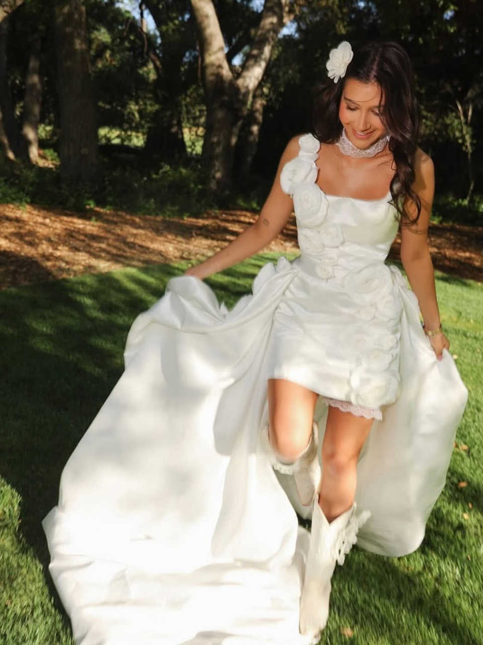 Graceful Mermaid Wedding Dresses Lace Chiffon Full Floral Appliques Above-Knee Length Plus Size Bridal Gowns Romantic Vestido De Novia