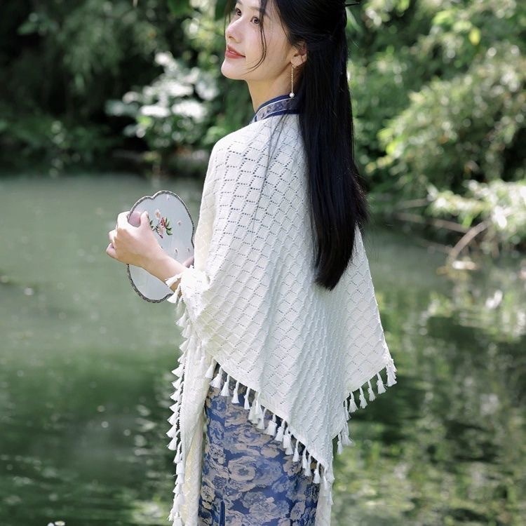 K1130 Korean version of all-match thin hollow knitted outer wear warm cloak female breathable triangle scarf waistcoat decorative sunscreen shawl