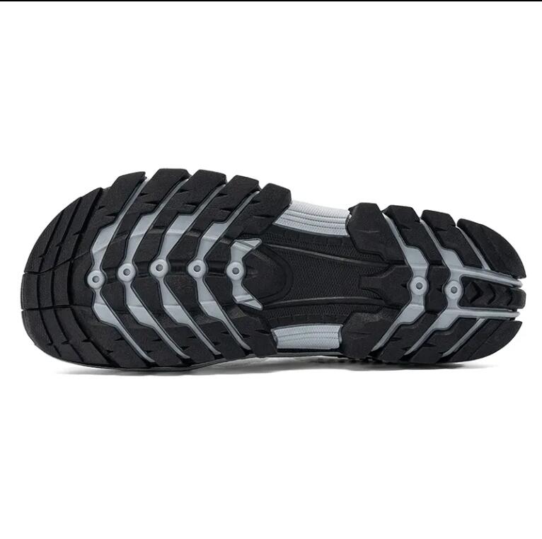 Triple Sneakers Men GDV65 Fashion Climbing Hiking Gym Shoes Men Outdoor Beach Wading Tenis Barefoot Sneakers Support QC Before Shipping