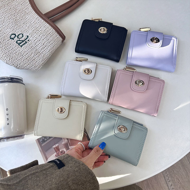 Free Shipping 2025 New Designer Bag Japanese Style Student Simple Short 80% Off PU Women's Wholesale Wallet Zipper Multi-functional ID Fashion Co