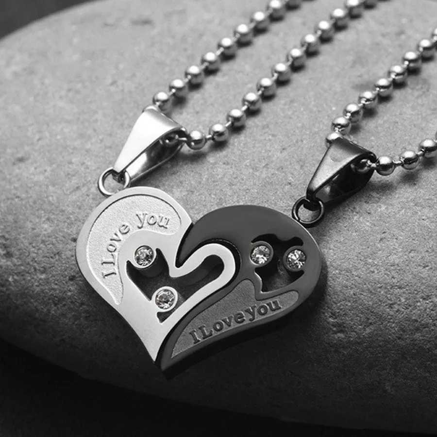 2Pcs/set Love Heart Couple Necklace For Women Men Two Colors Puzzle Hollow Zircon Heart Matching Pendant Valentines Day Gift V250625