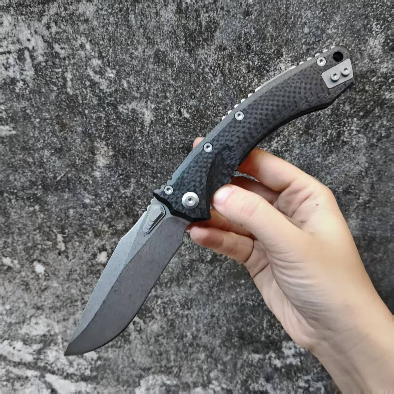 H0623 High End Survival Folding Knife M390MK Stone Wash Drop Point Blade CNC Carbon Fiber Handle Ball Bearing Tactical EDC Pocket Folder Knives