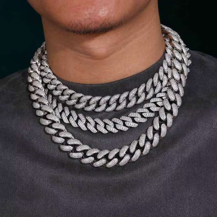 Men's Fashion Statement: Solid Gold Plated Thick Mexican Silver Cuban Links Necklace Featuring Exquisite VVS Moissanites