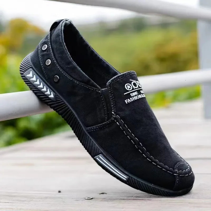 Denim Mens Canvas Shoes Slip on Sneakers Male for Summer Outdoor Driving Moccasin Trendy Vintage Loafers Shoes for Men 250624