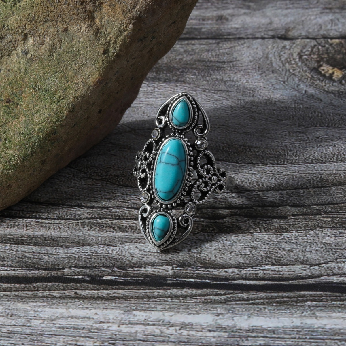 Vintage American Style Court For Women Personality Turquoise Inlaid Ring Index Finger