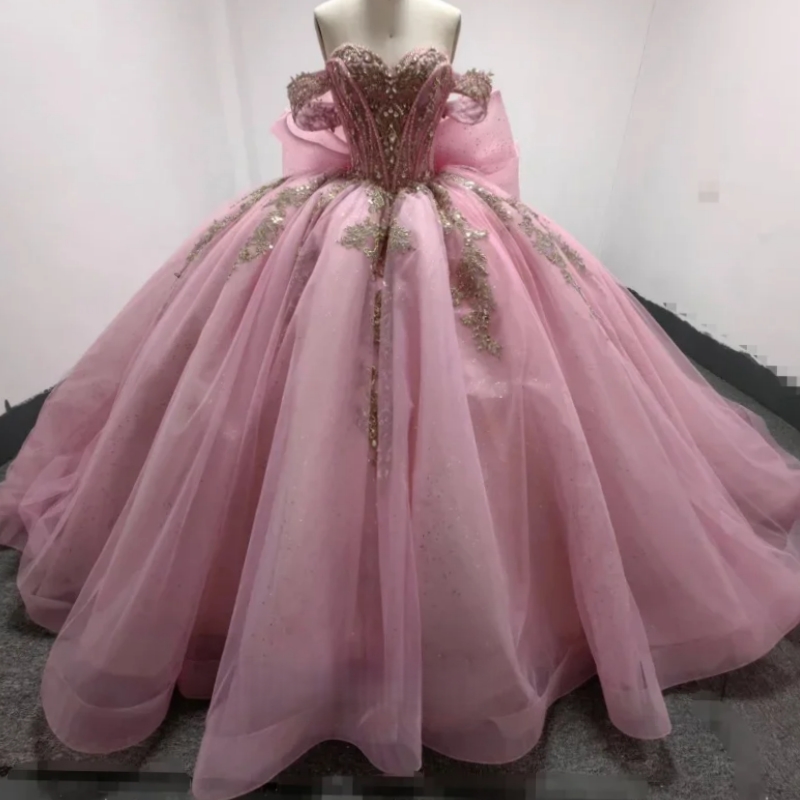 Sparkly Pink Ball Gown Off The Shoulder Quinceanera Dresses Bow Appliques Beading Crystal Sweet 16 Birthday Party Dress Vestidos 15 De Xv Anos