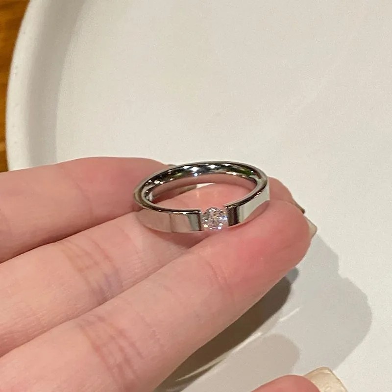 Luxury Minimalist 18K Gold Plated Titanium Steel Ring - Solitaire Cubic Zirconia Statement Piece for Women & Men