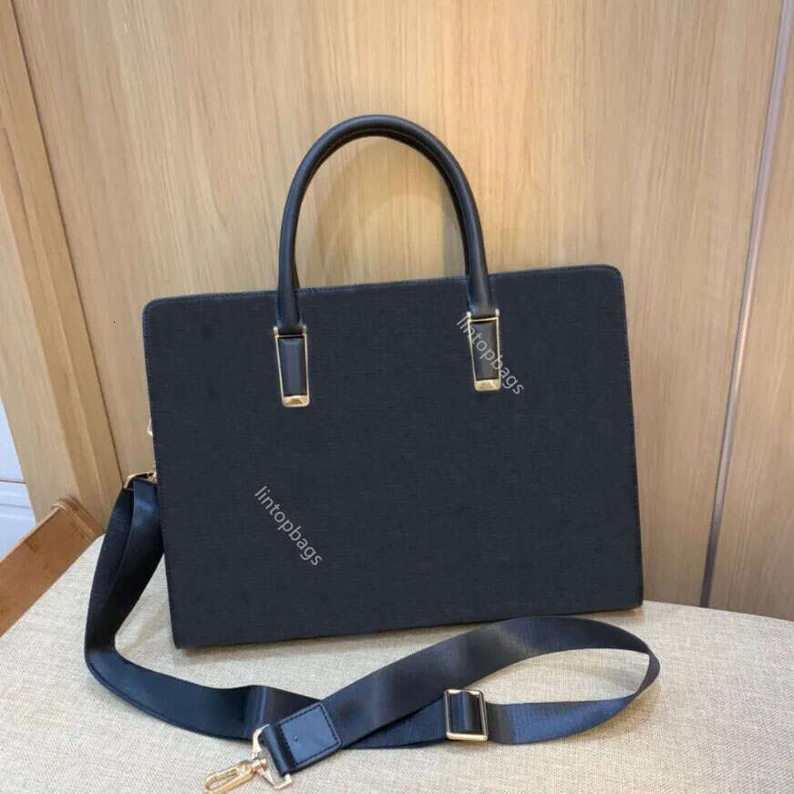 designer fashion luxury briefcase men women laptop bag designer men's and women's shoulder bag Business Briefcase Portfolios messenger bag crossbody postman bag