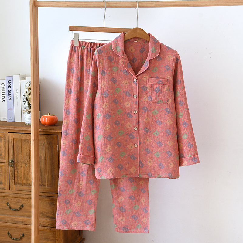 Factory direct sales of teddy bear color woven lapel set long sleeved home clothing