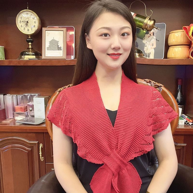 K1134 Fishtail shawl shawl ice silk waistcoat knitted small shawl protects the cervical vertebrae, noble ladies look slim and fashionable, warm outer 