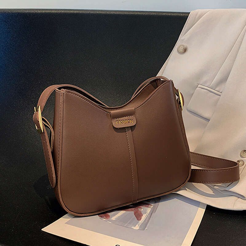 2025 New Trendy Simple Shoulder Crossbody for Women Stylish Niche Design Female Bag Korean Version Textured Bags