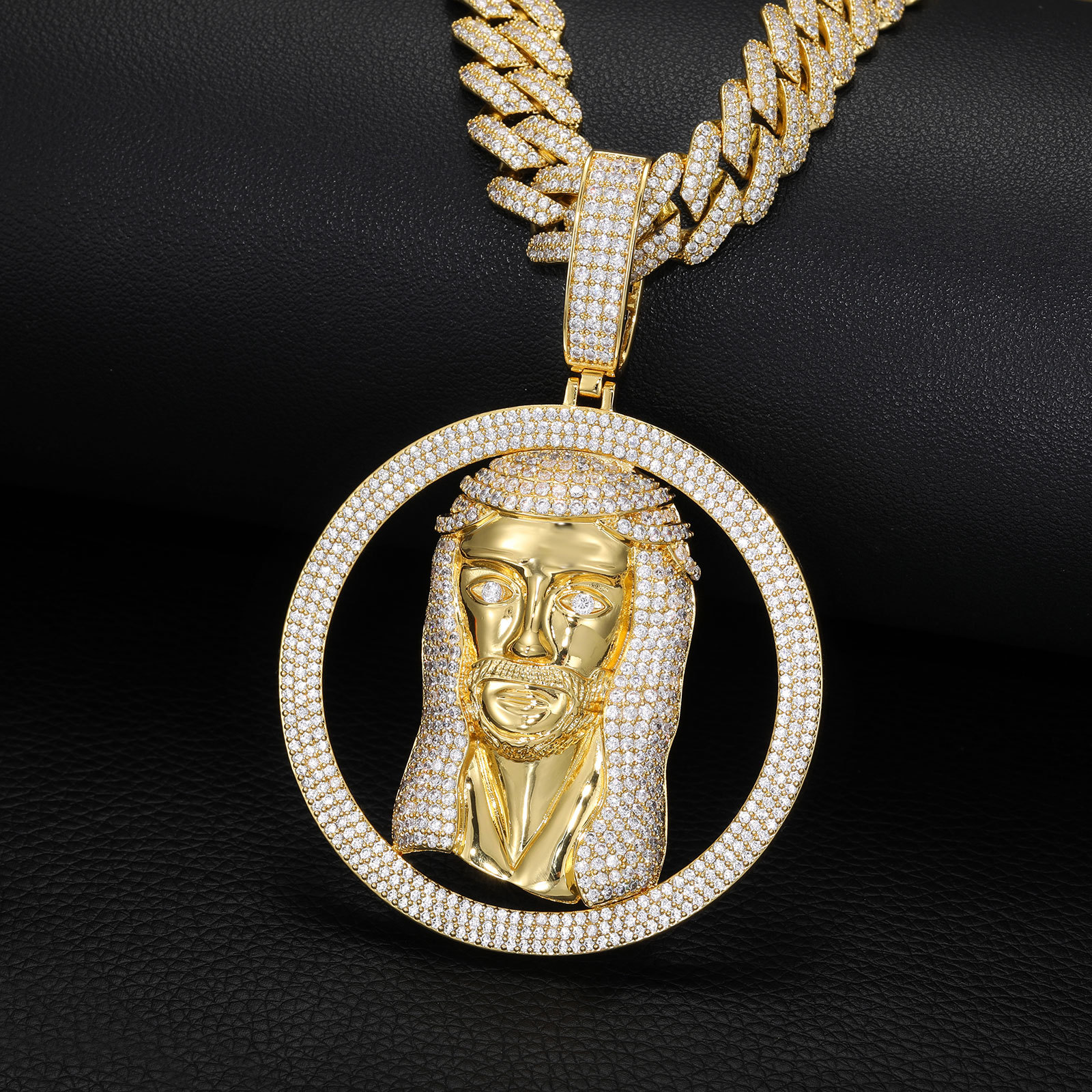 Hip Hop Full 5A Zircons circle Jesus Face Pendant Necklace Men Religious Jewelry