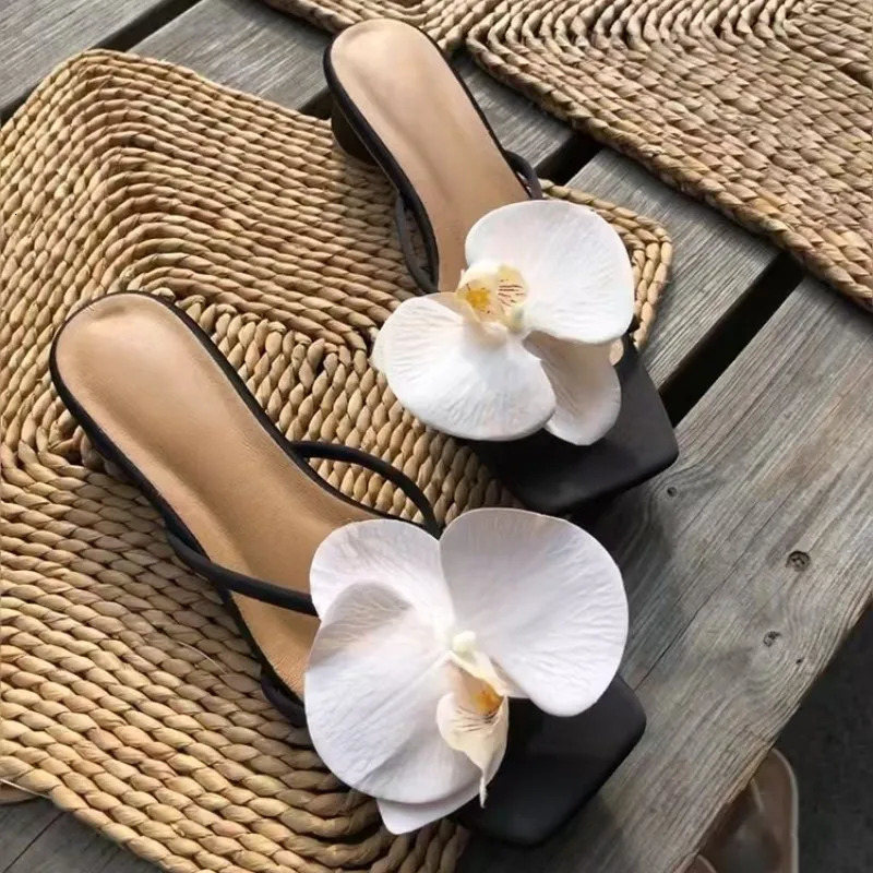 Sexy Open Toe Chunky Heel One-Strap Women Slippers Orchid Flowers Decor Square Toe Sandals Ladies Summer Beach Shoes 250624