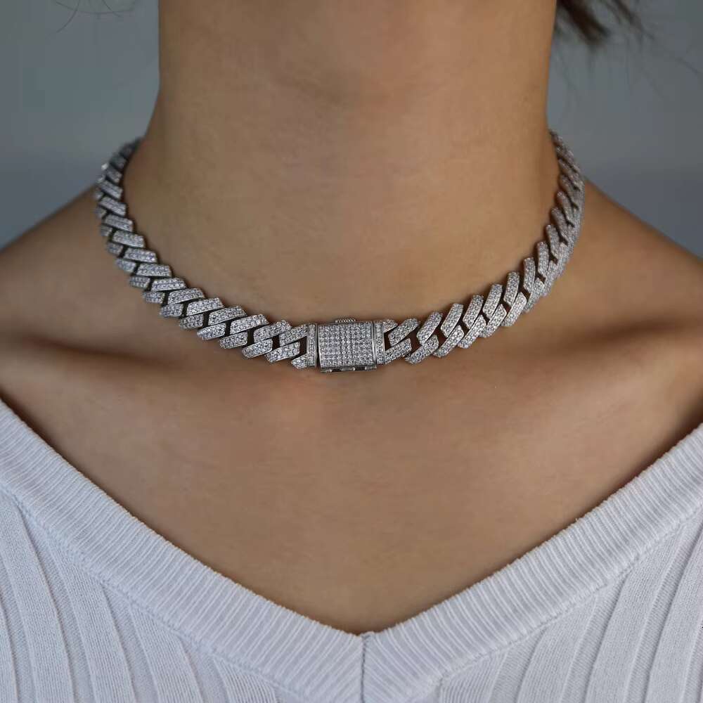 Custom 2022 New Fashion Luxury Hip Hop 925 Sterling Gold Plated Silver Iced Out Moissanite Cuban Link Chain