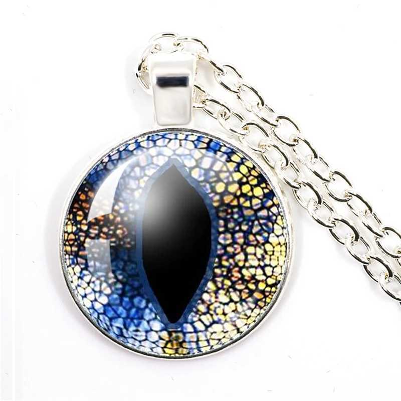 Lovely Fashion Colored Evil Eye Necklace Beautiful Animal Dragon Cats Eye Heart 25mm Glass Cabochon Pendant Gift For Fridends M250625