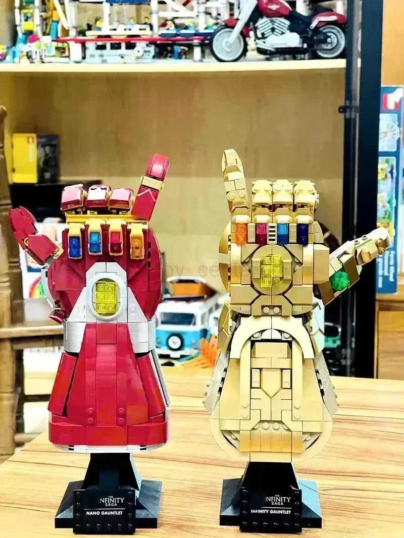 Disney Hot Marvel Blocks Bricks Toys Iron Man Nano Gauntlet Thanos Infinity Gauntlet Building Gloves Plastic Iron Man Model Puzzle Gift W20250625