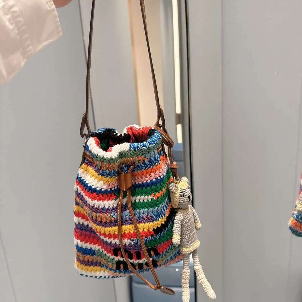 Trendy Colorful Striped Woven straw beach sac Mini Phone Bucket Underarm Women's Commuter Versatile Bag Luxury designer tote bag