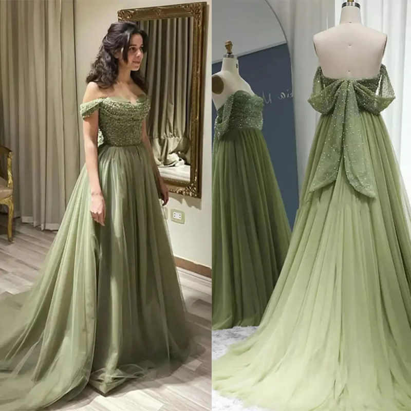 Green Gorgeous Delicate See Through Pearls Evening Dress Sexy Cut Out Cocktail Gown Women Prom Party Shimmering Customized Prom Wear vestido de novia