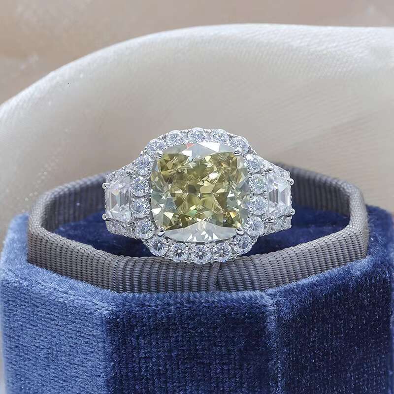 Paston Customized Iced Out 10k 14k Big Size 10ct Original Yellow Cushion Vvs Moissanite Diamond Luxury Ring for Wedding Daily