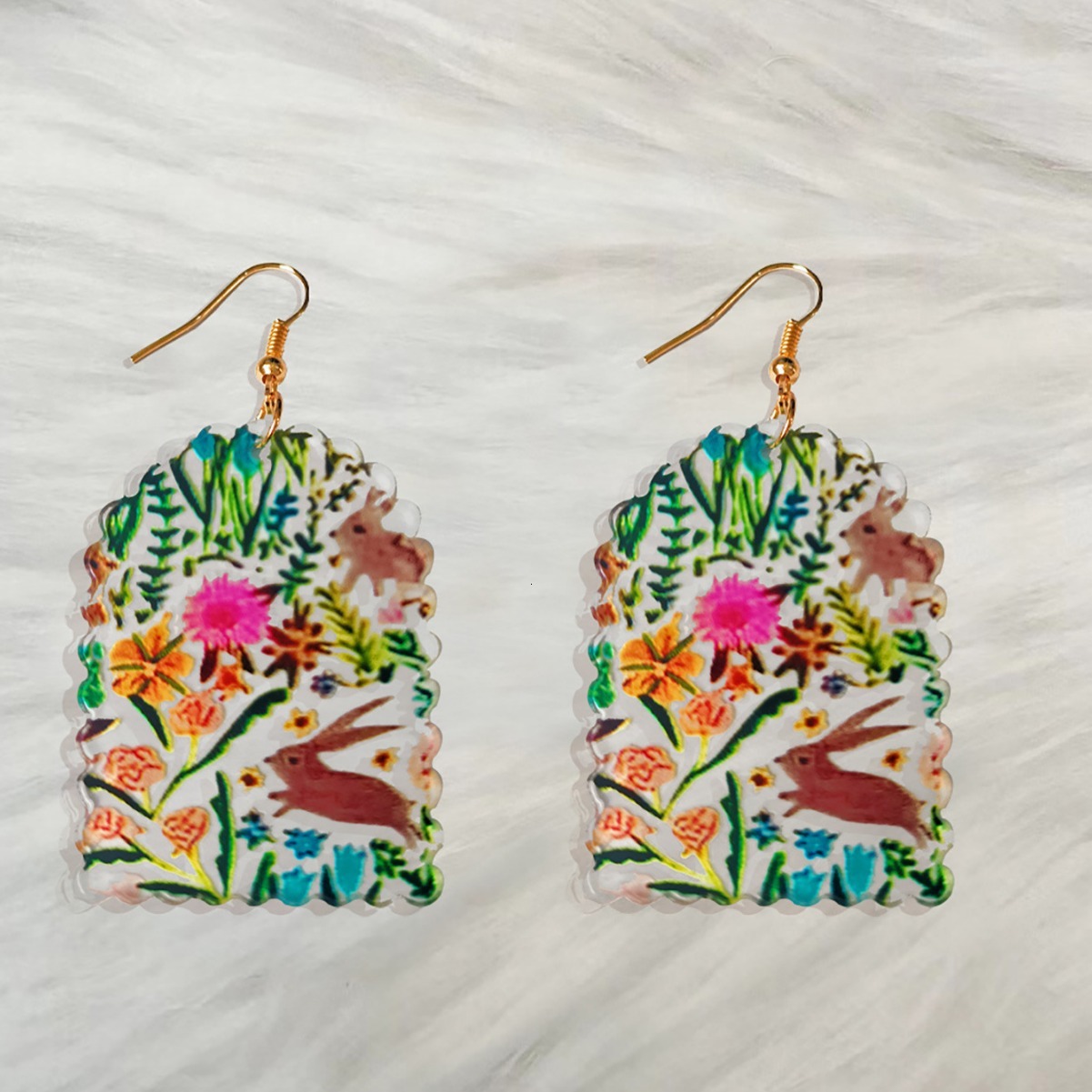 1 Pair of Half Round Earrings with Small Flower, Grass, Rabbit Prints, Transparent Acrylic Material, Elegant, Fashionable, and Exquisite