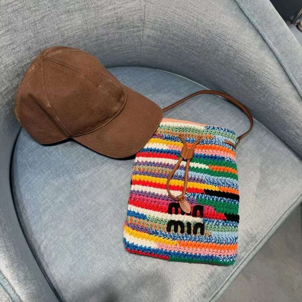 Trendy Colorful Striped Woven straw beach sac Mini Phone Bucket Underarm Women's Commuter Versatile Bag Luxury designer tote bag