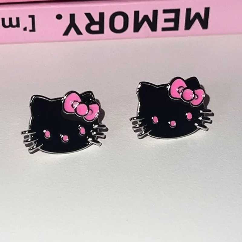 Sanrio New Sanrio Hello Kitty Earrings Kawaii Cartoon Anime Printed Accessories Earrings Pair Two Mens and Womens Decorative Gifts w250716