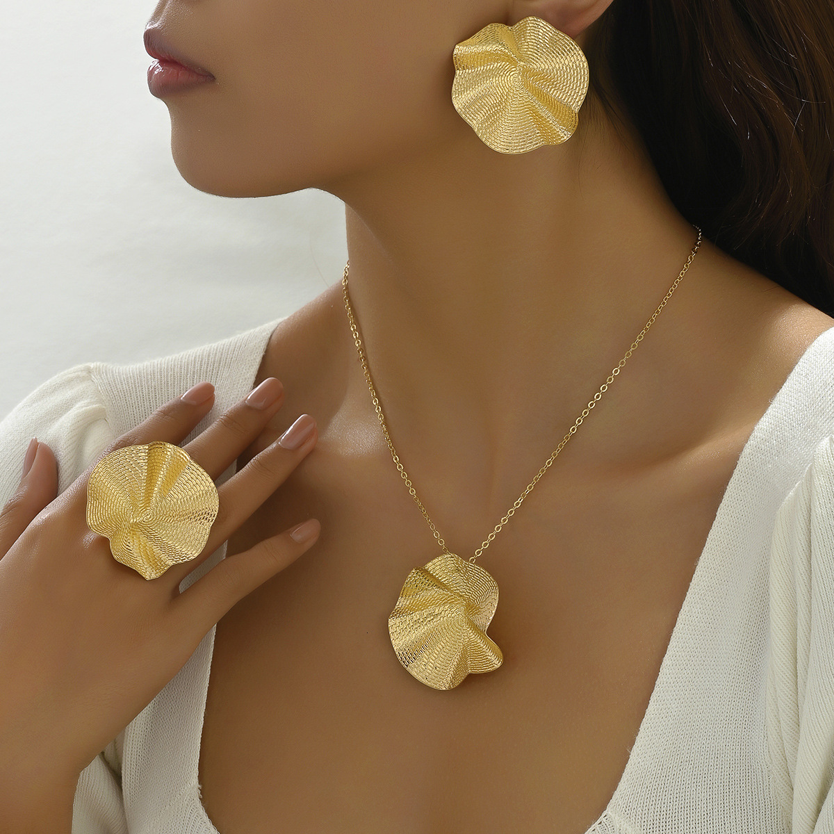 Design Pastoral Style Pleated Lotus Leaf Necklace And Ring Set Unique Earrings Jewelry