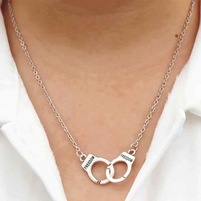 New Minimalist Pendant Womens Necklaces Cross Leaf Silver Color Knot Design Female Neck Jewelry Infinity Multilayers Collares V250625