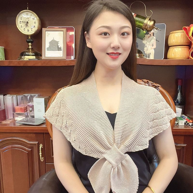 K1134 Fishtail shawl shawl ice silk waistcoat knitted small shawl protects the cervical vertebrae, noble ladies look slim and fashionable, warm outer 