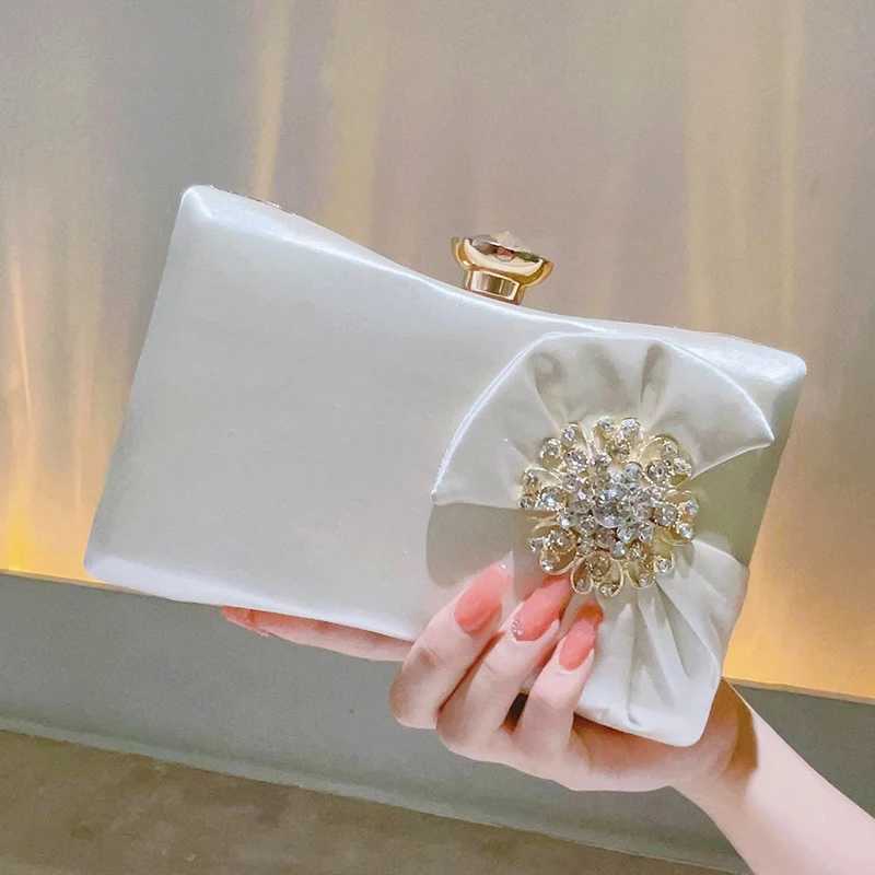 Elegant Rhinestone Decor Evening Bag Classic Formal Dinner Handbag Womens Stylish Clutch Purse For Party Wedding Prom M250625